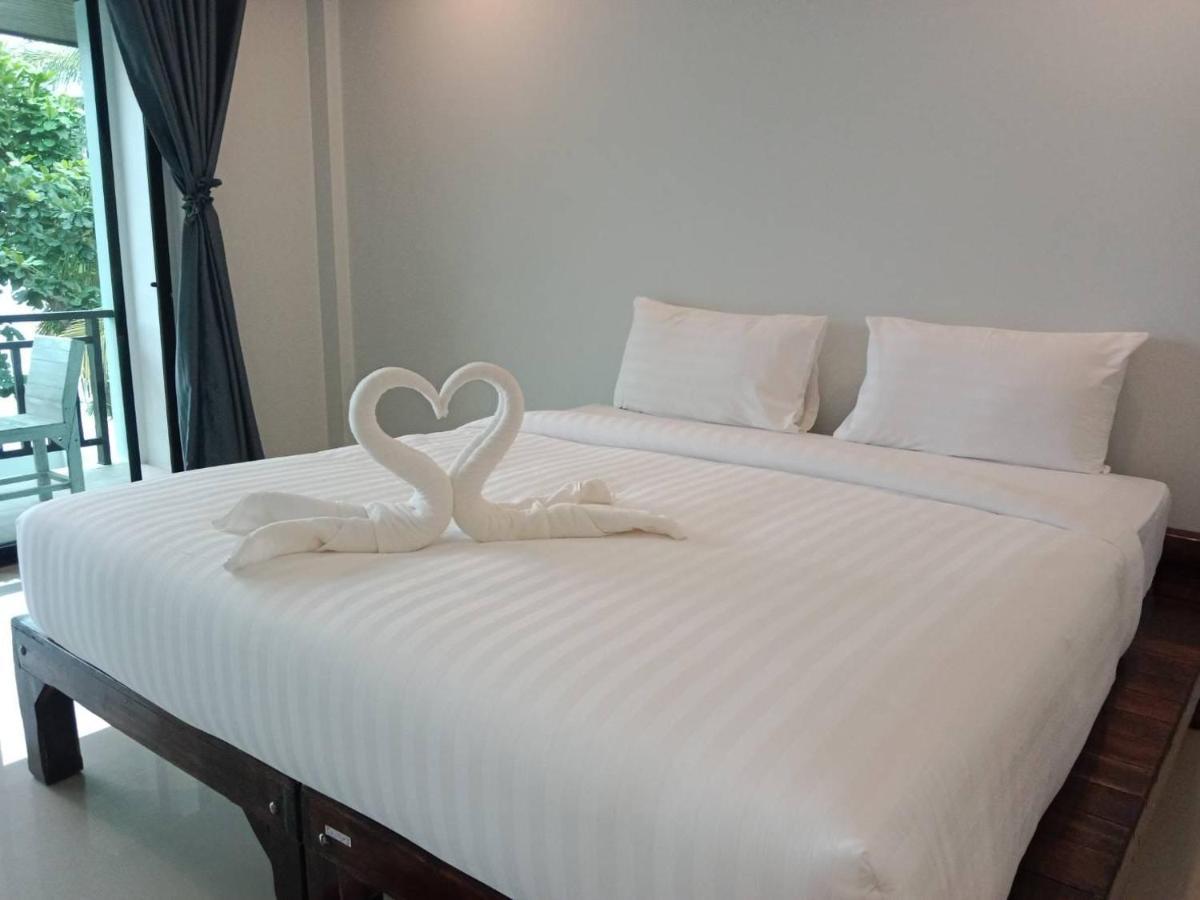 Baan Ampai Beach Hotel Hua Thanon  Exteriör bild
