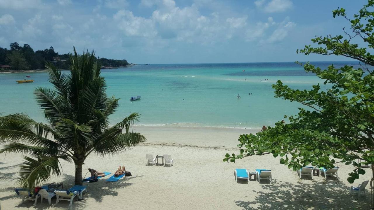 Baan Ampai Beach Hotel Hua Thanon  Exteriör bild