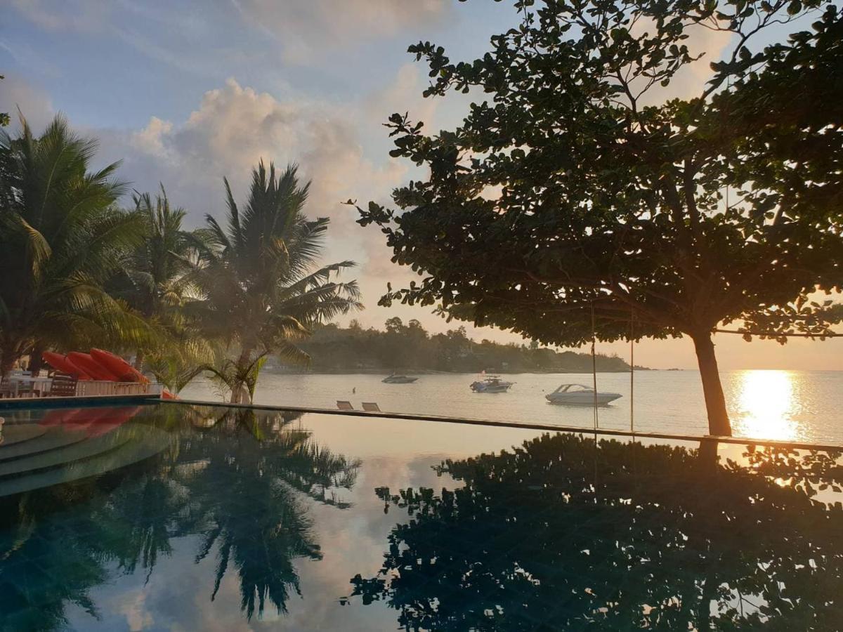 Baan Ampai Beach Hotel Hua Thanon  Exteriör bild