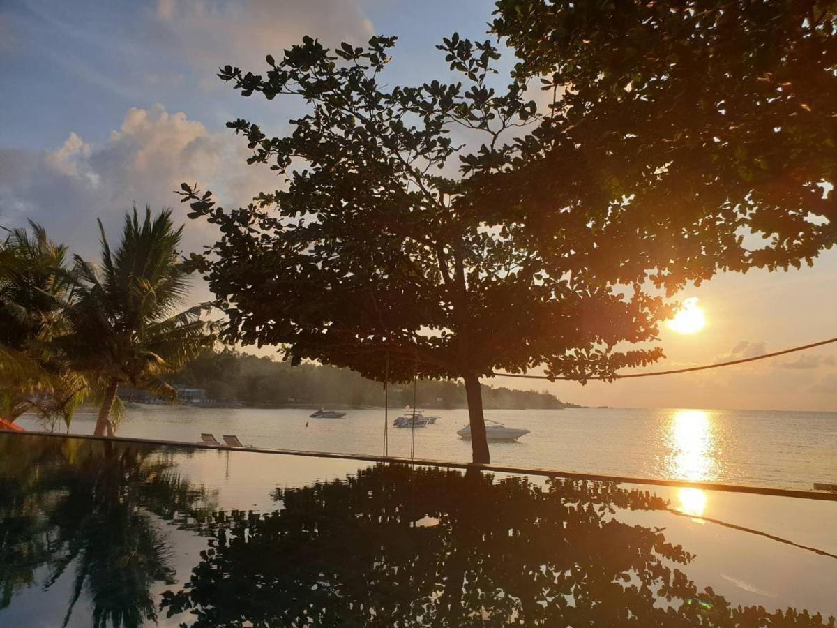 Baan Ampai Beach Hotel Hua Thanon  Exteriör bild