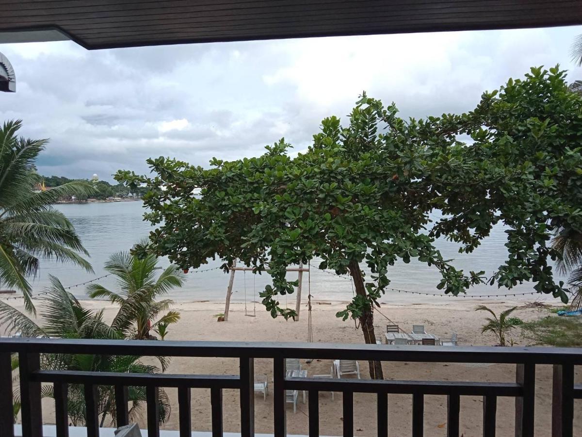 Baan Ampai Beach Hotel Hua Thanon  Exteriör bild