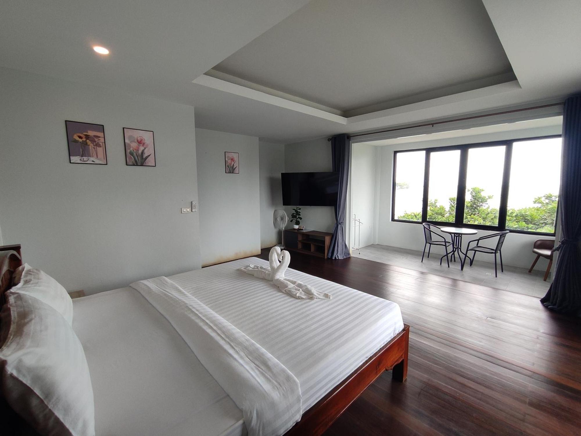 Baan Ampai Beach Hotel Hua Thanon  Exteriör bild